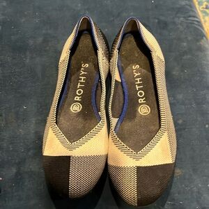 Rothy’s black cream multi flats